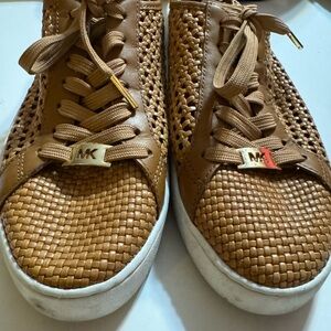 Michael Kors Desi  woven sneakers, 8M, I love offers!!!